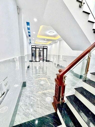 cho thuê nhà mặt tiền Trần Thanh Mại, Bình Tân - 88m - đường 20m