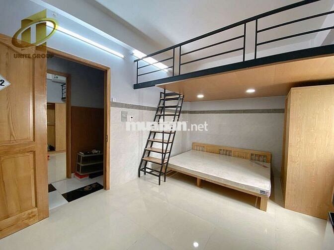 Duplex view ngắm pháo hoa - rộng 40m2 - Full nội thất - Mặt tiền đường
