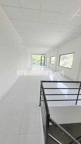 Nhà 4x25m (1Lầu Đúc + 2WC) Hẻm Xe Tải. Luỹ Bán Bích. Tân Phú