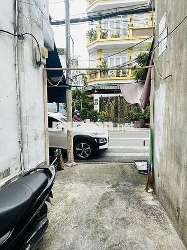 Nhà ngay MT xe hơi ngay cửa , Đỗ Thừa Luông , Tân Phú
