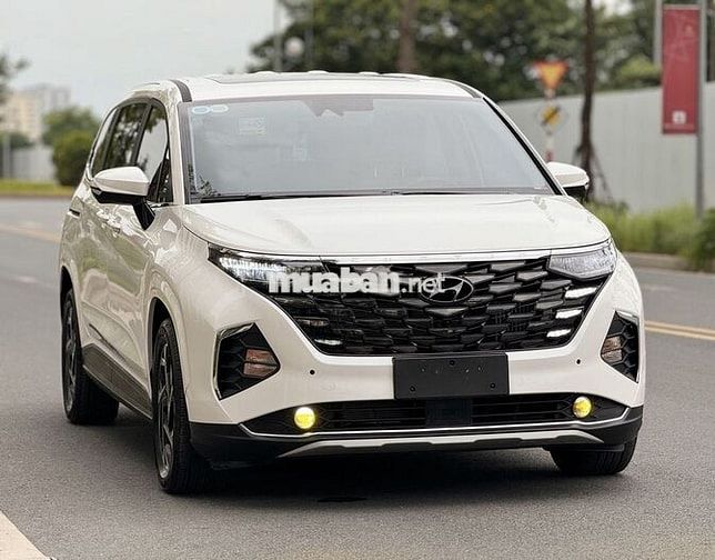 Hyundai Custin 2024 Cao Cấp 2.0T - 30,000 km.