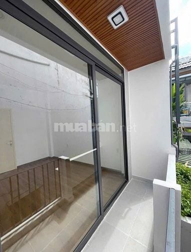 Nhà Phú Định Q8 ngộp bank cần thanh lý