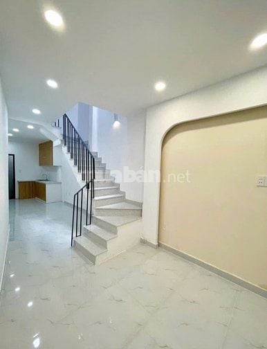 Nhà Phú Định Q8 ngộp bank cần thanh lý