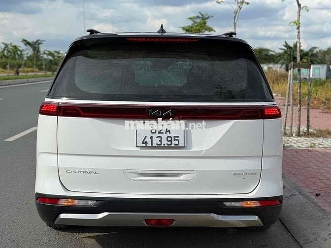 Kia Carnival 2024 2.2D Signature 7 ghế - 46000 km