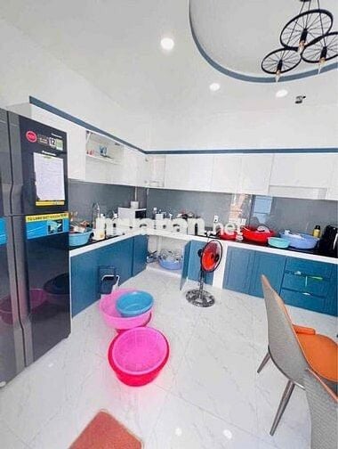 Giảm Mạnh 600Tr nhỉnh 8 TỶ KHU VIP 3 TẦNG 90m2 CĂN GÓC 2 mặt tiền