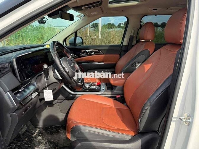 Kia Carnival 2024 2.2D Signature 7 ghế - 46000 km