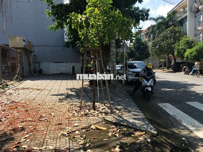 🏡 Thuê Ngay 2MT 20x20m góc Đường số 32 ,BTĐ-B ,Bình Tân, HCM rộng-đẹp