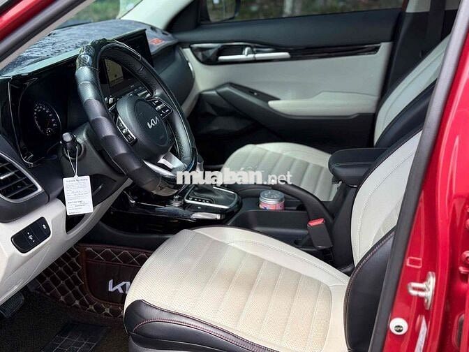 Kia Seltos 2023 Premium 1.4AT - 22000 km - Hãng
