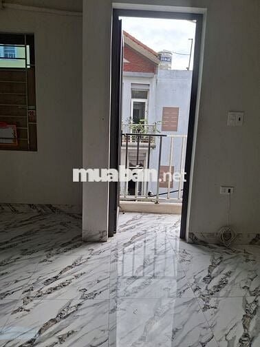 Phòng trọ mới rộng rãi mặt đường Xuân Đỉnh 35m2 giá 3,3 tr/th