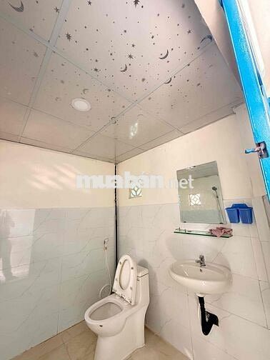 Nhà nguyên căn Hoàng Văn Thụ, Lê Văn Sĩ cần cho thuê