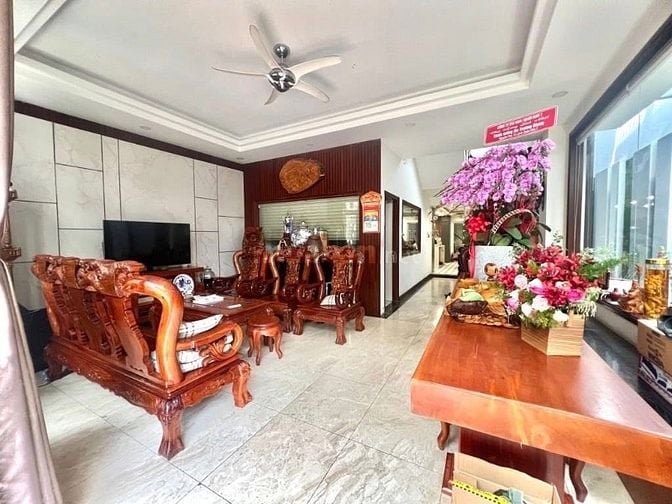 BÁN NHÀ PASTUER QUẬN 3 114m2 GIÁ 6 Tỷ 400 SẴN HĐ THUÊ 40TR/tháng