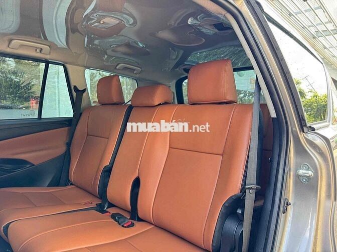 Toyota Innova 2020 E 2.0 MT - bảo hành Toyota