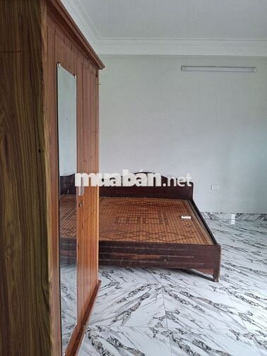 Phòng trọ mới rộng rãi mặt đường Xuân Đỉnh 35m2 giá 3,3 tr/th