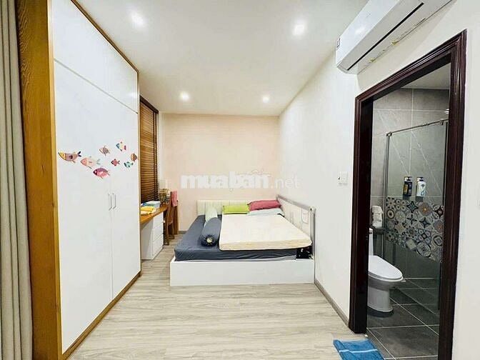 Bán Nhà hẻm ô tô 1 Trệt 2 Lầu Đường Lê Hồng Phong, P4, Vũng Tàu