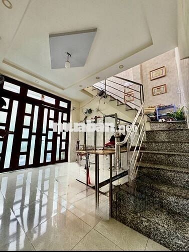 🏡 Nhà Đẹp Tỉnh Lộ 10, Hẻm Xe Hơi, 62M² Nở Hậu, Giá Chỉ 4.5 Tỷ