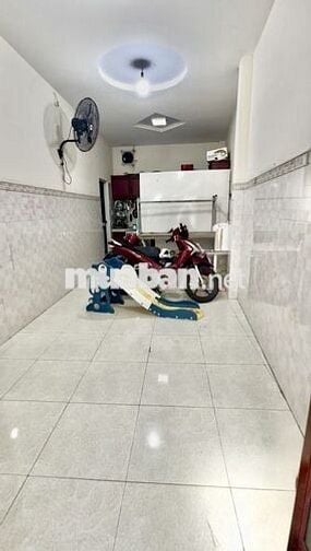 🏡 Nhà Đẹp Tỉnh Lộ 10, Hẻm Xe Hơi, 62M² Nở Hậu, Giá Chỉ 4.5 Tỷ