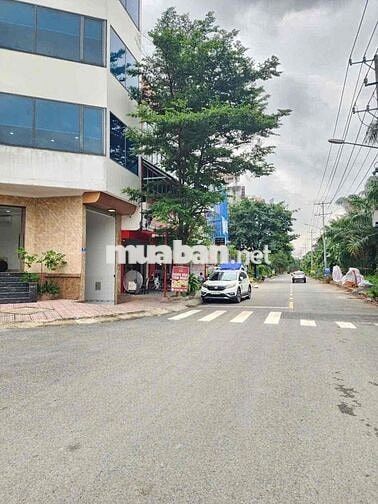 Giảm 1,5Tỷ Bán toà nhà Văn Phòng ngay Siêu Thị Go.Trung tâm Hành chinh