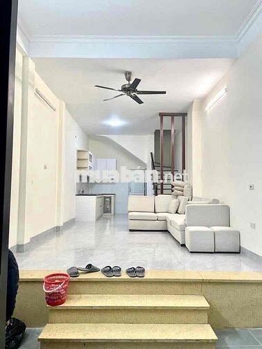 Ban Nhà #Cầu Diễn - 50m Ra Ôtô Tránh Đậu Ngày Đêm - 40m2 - 4 Tầng - Mt