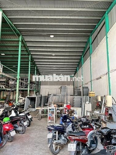 Cho Thuê Kho Xưởng 8x30m Giá Rẻ - Hẻm 16m Ngay Tân Sơn Nhì, Tân Phú