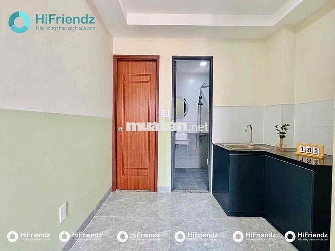 Cho Thuê Căn Hộ Dịch Vụ - Ban Công Gần Luỹ Bán Bích,Âu Cơ, Đầm Sen