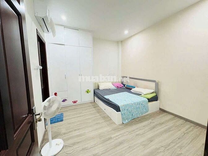 Bán Nhà hẻm ô tô 1 Trệt 2 Lầu Đường Lê Hồng Phong, P4, Vũng Tàu