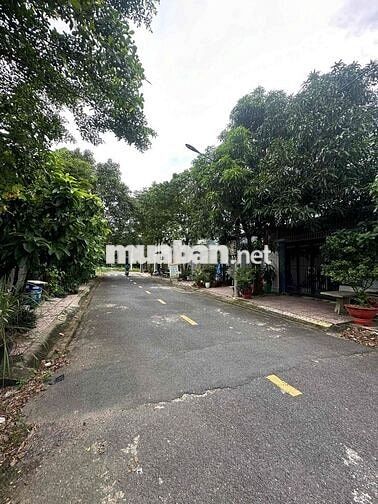 Rẻ nhất Dĩ An.110m2 ngay chợ Đại Quang gần Ngã Tư Chiêu Liêu 30tr/m2