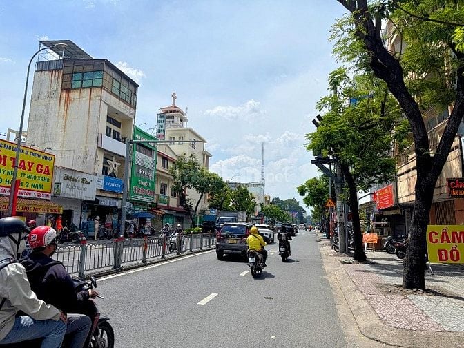 BÁN NHÀ MẶT TIỀN : 30 - 30B XÔ VIẾT NGHỆ TĨNH - P. 19 - Q. BÌNH THẠNH 