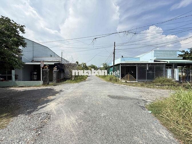 ĐẤT TRUNG TÂM THỦ THỪA – LONG AN 🔥 DT 138m² (5x28) – FULL THỔ CƯ 1,2TỶ