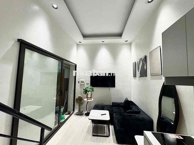 HƠN 4 TỶ CÓ NHÀ SỔ RIÊNG - GẦN PHỐ