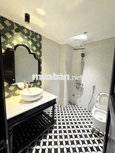 12,99 TỶ C.CHỦ GỬI BÁN N.ĐẸP 54M2 KIM GIANG 6 TẦNG THANG MÁY, T.KẾ ĐẸP