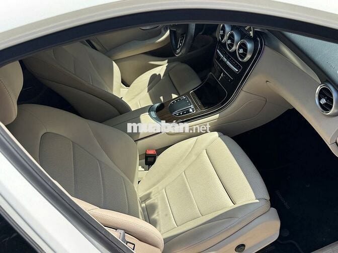 Mercedes Benz GLC200 2022 Siêu Mới
