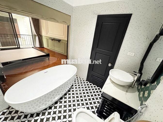12,99 TỶ C.CHỦ GỬI BÁN N.ĐẸP 54M2 KIM GIANG 6 TẦNG THANG MÁY, T.KẾ ĐẸP