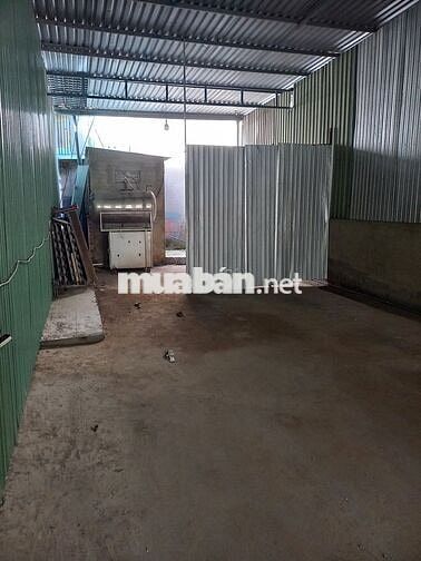 Cho Thuê Mặt Bằng gần ngã ba Văn phòng KP4