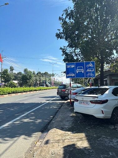 CHO THUÊ MẶT BẰNG NGAY KHU TRUNG TÂM HC XÃ PHÚ GIÁO - TP.HCM.