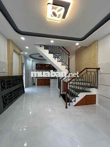 2.89 tỷ- bán nhà đẹp 2 tầng- 29,8m2- Hương lộ 2- Bình Tân