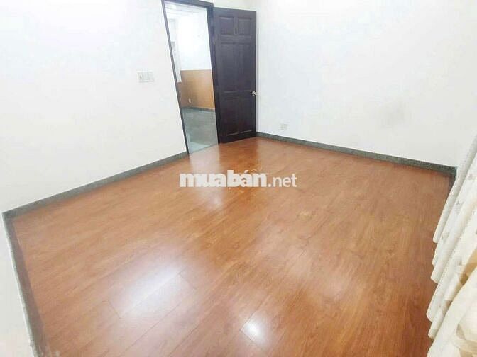 NHÀ MT ĐƯỜNG SỐ 4, DT 6,5 + 15