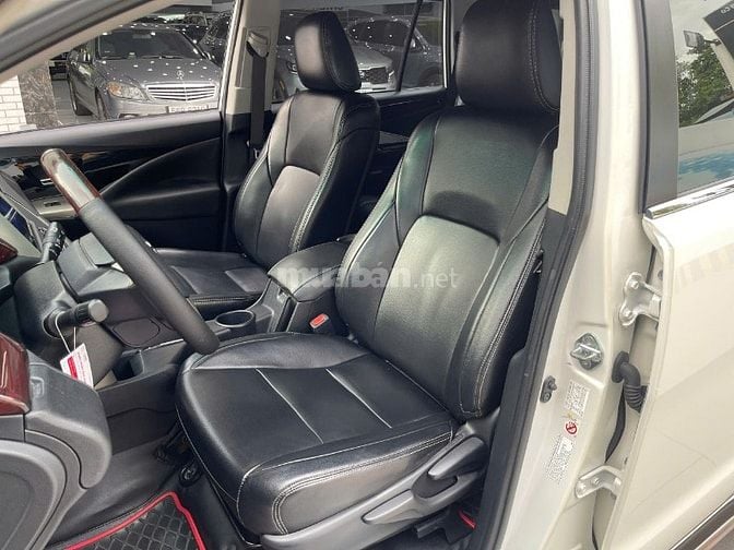 TOYOTA INNOVA VENTURER 2.0, SX 2019, MÀU TRẮNG SANG TRỌNG.