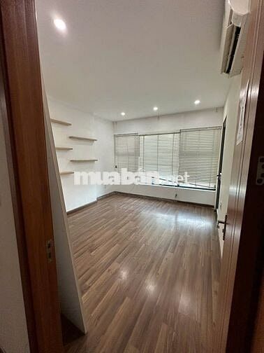 Giá rẻ Mỹ Đình Plaza 2, Mỹ Đình 76m2 2PN đồ NB, cho LVP chỉ 12,5tr/th