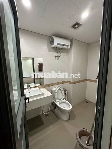 Giá rẻ Mỹ Đình Plaza 2, Mỹ Đình 76m2 2PN đồ NB, cho LVP chỉ 12,5tr/th