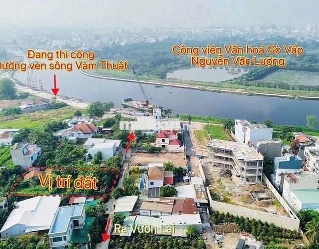 Bán lô đất cực đẹp, hẻm oto thông ra đường bờ sông đanv làm. 140/