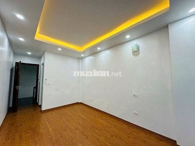 BÁN NHÀ XUÂN ĐỈNH MỚI Ở NGAY, GẦN Ô TÔ, NGOẠI GIAO ĐOÀN