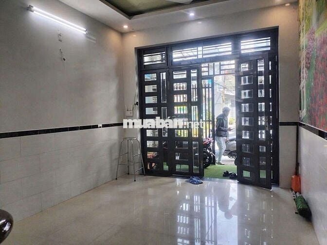 Cho thuê nhà hẻm 5m thông Nguyễn Thị búp