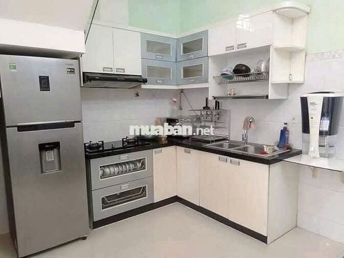 Cho thuê nhà đầu đường 38,P.Hiệp Bình Chánh,Thủ Đức, gần chợ Hiệp Bình