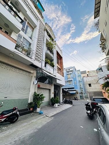 Chính Chủ Gửi Bán Gấp Mặt tiền 8-10 Hoa Trà, Phú Nhuận, 8x16m.42 tỷ