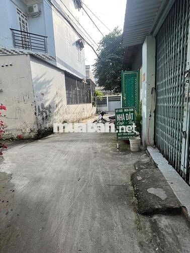 Bán Nhà Nhỏ Xinh 3pn Chỉ nhỉnh 3 tỷ Q12 . hiếm nhà , công năng cho gđ