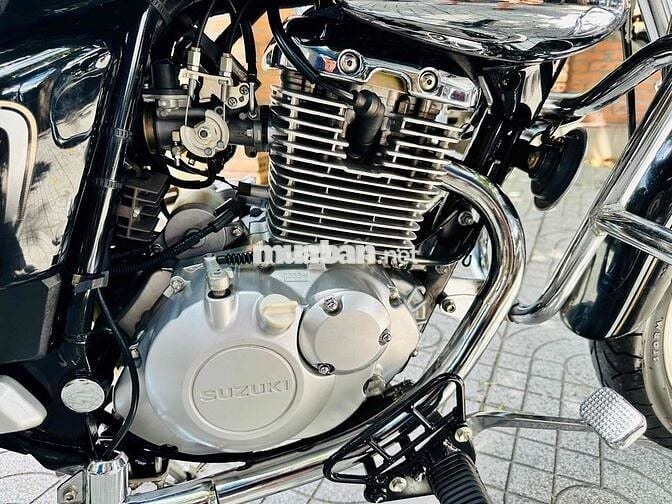 SUZUKI GZ 150A   rất đẹp chính chủ kí