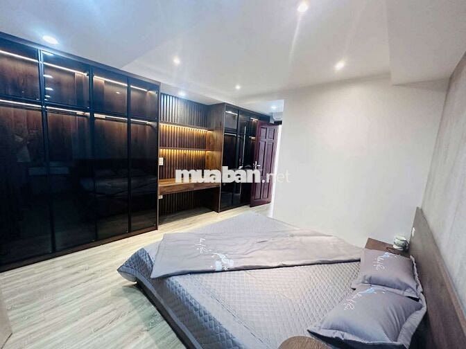 GIÁ 9.7 TỶ! NHÀ MINH KHAI - HOÀNG MAI: 36M²,7 TẦNG - LÔ GÓC,THANG MÁY!