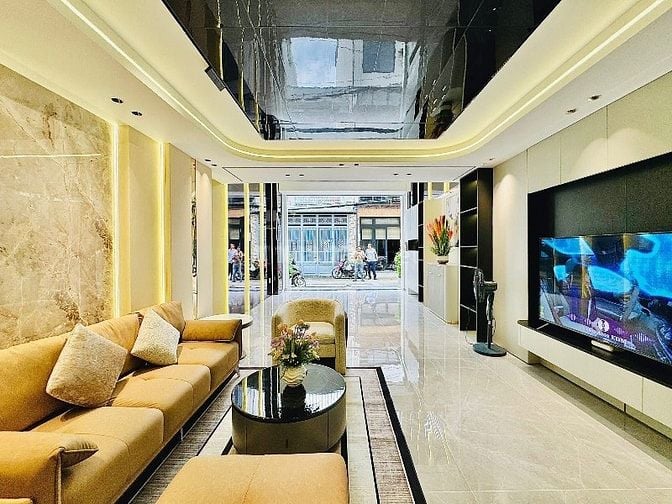 GIẢM SÂU 1 tỷ bán nhà Cao Thắng Q3 80m2 Giá 4 TY 200. Chủ ngợp lắm rồi