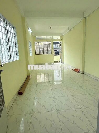 NGUYÊN CĂN QUẬN 3 ( 3 LẦU SUỐT ) GẦN ĐẠI HỌC VĂN HIẾN