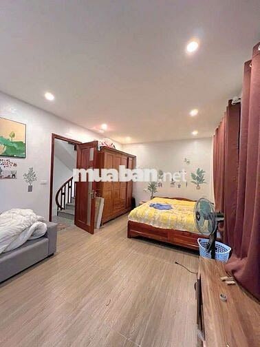 Bán nhà lô góc ô tô 7 chỗ đỗ cửa 36m² Bát Khối, Long Biên giá hấp dẫn